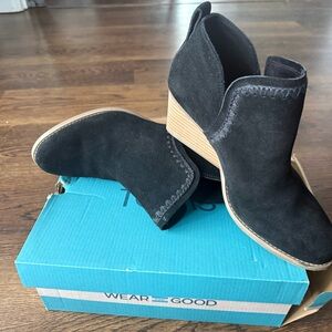 Black Ankle Boots